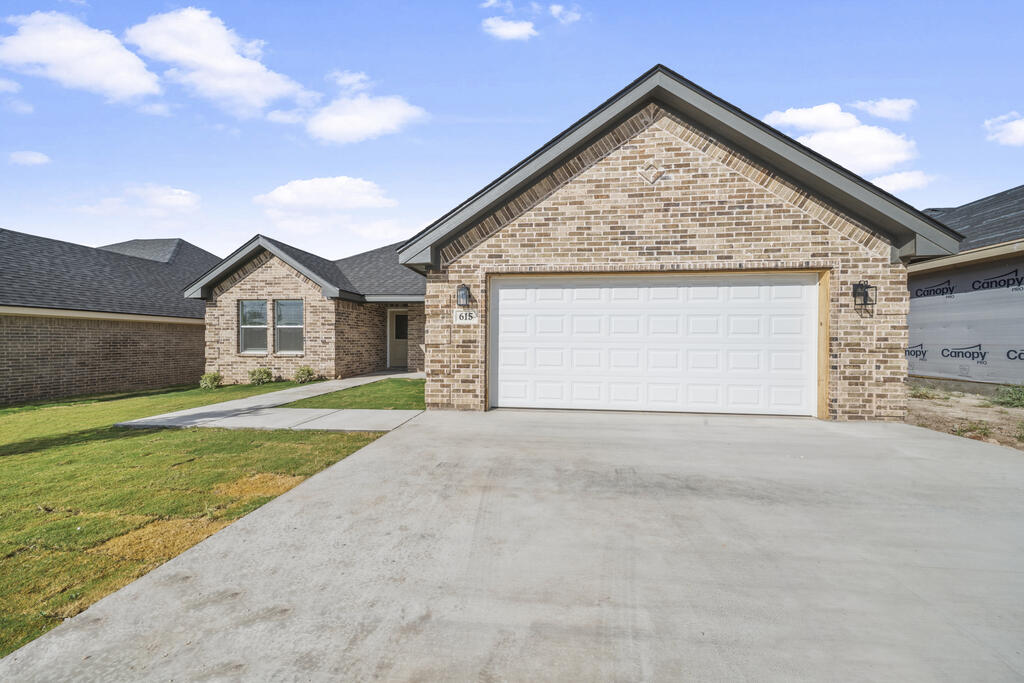 Exterior of 615 Ridgeroad Dr