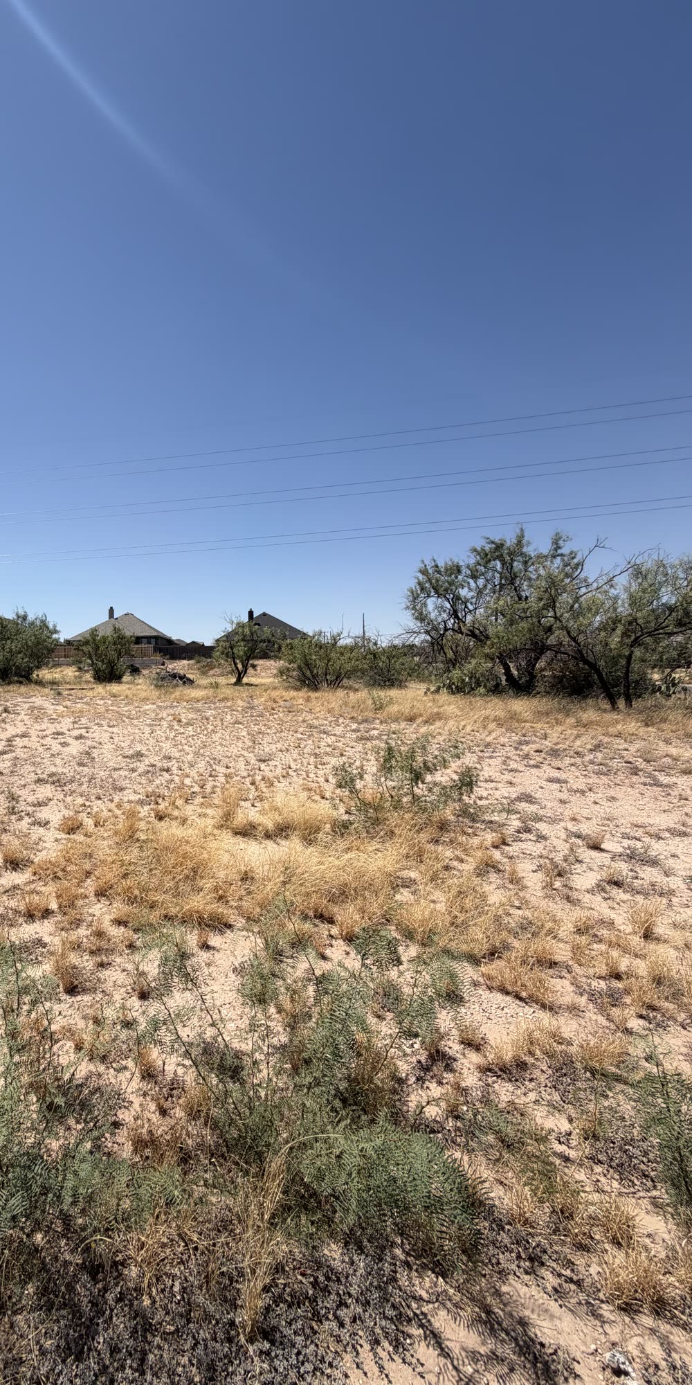 High-angle view of the vacant lot at 700 Baylor Blvd
